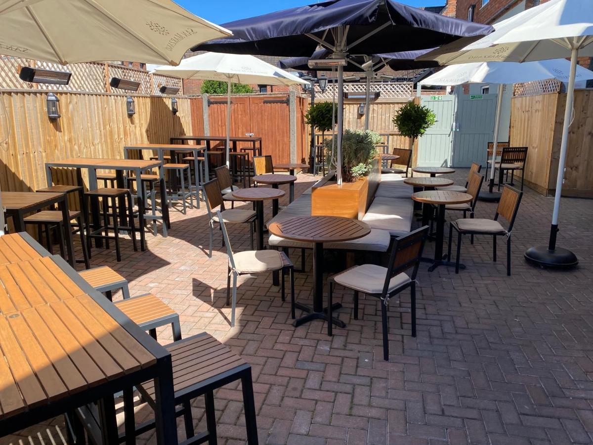 The Peppermill Town House Hotel & Restaurant Devizes Exteriör bild