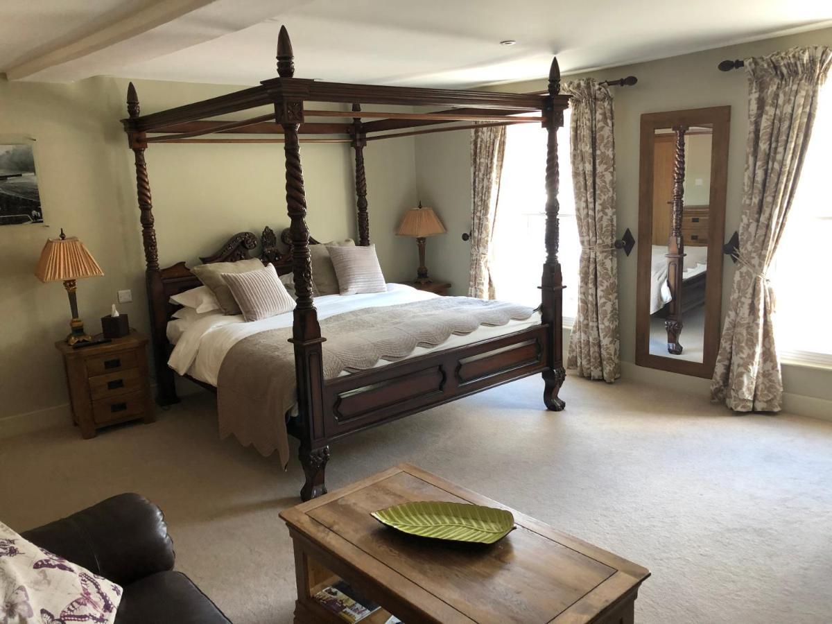The Peppermill Town House Hotel & Restaurant Devizes Exteriör bild